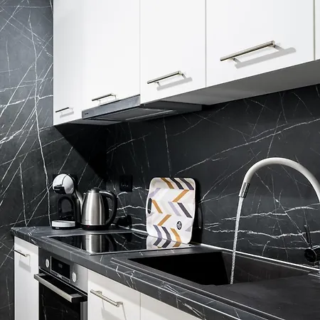 빌라 Petrus Luxury In Old - 3 Bedrooms & 3 Bathrooms 헐소니소스