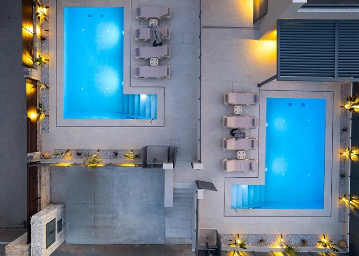 Petrus Luxury In Old - 3 Bedrooms & 3 Bathrooms Вілла *