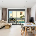 Villa Petrus Luxury In Old - 3 Bedrooms & 3 Bathrooms