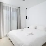Petrus Luxury In Old - 3 Bedrooms & 3 Bathrooms *