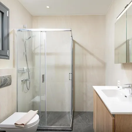 Willa Petrus Luxury In Old - 3 Bedrooms & 3 Bathrooms Hersonissos (Crete)