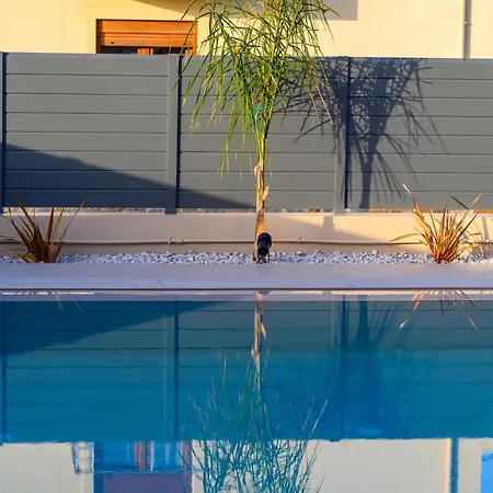 Petrus Luxury In Old - 3 Bedrooms & 3 Bathrooms *