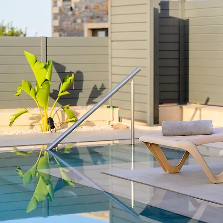 Petrus Luxury In Old - 3 Bedrooms & 3 Bathrooms Willa Hersonissos (Crete)