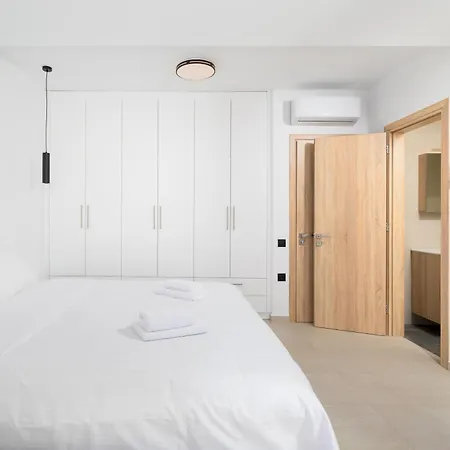 Petrus Luxury In Old - 3 Bedrooms & 3 Bathrooms Willa