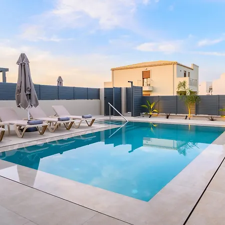 Petrus Luxury In Old - 3 Bedrooms & 3 Bathrooms *