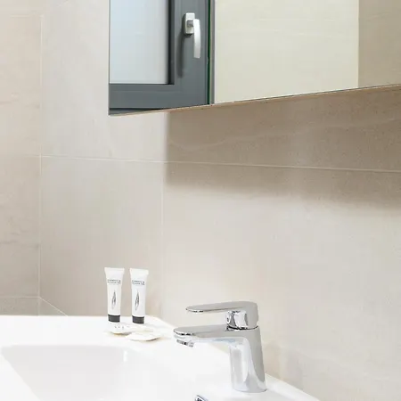 Petrus Luxury In Old - 3 Bedrooms & 3 Bathrooms Willa Hersonissos (Crete)