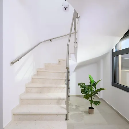 Petrus Luxury In Old - 3 Bedrooms & 3 Bathrooms Hersonissos (Crete)