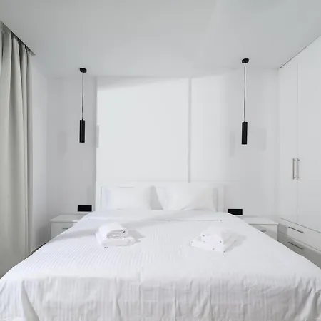 Вілла Petrus Luxury In Old - 3 Bedrooms & 3 Bathrooms *