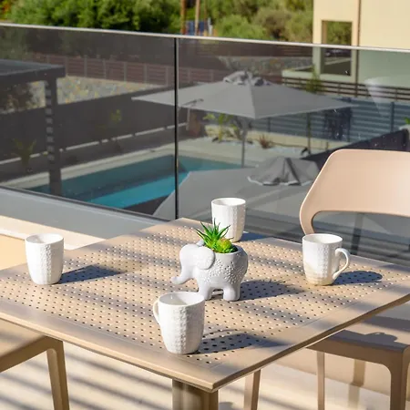 Petrus Luxury In Old - 3 Bedrooms & 3 Bathrooms Villa Hersonissos (Crete)