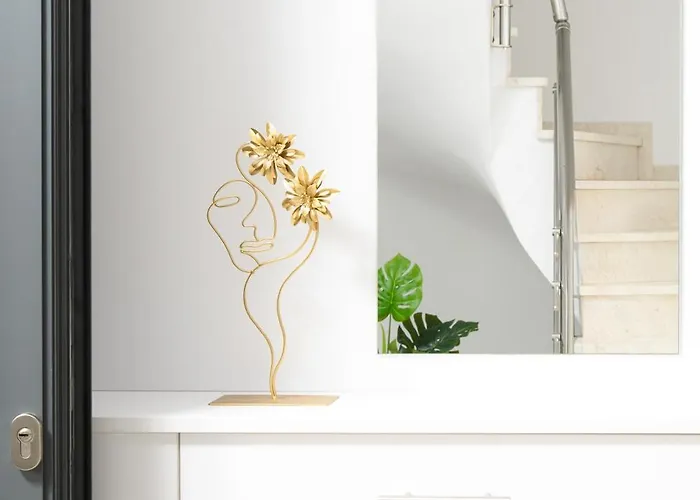 Villa Petrus Luxury In Old - 3 Bedrooms & 3 Bathrooms *