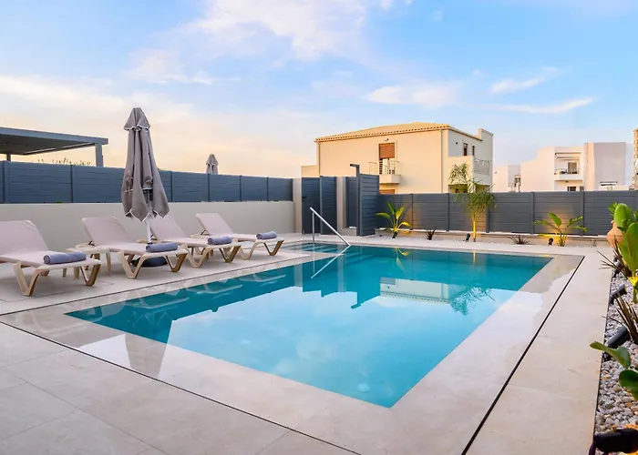 Petrus Luxury In Old - 3 Bedrooms & 3 Bathrooms *