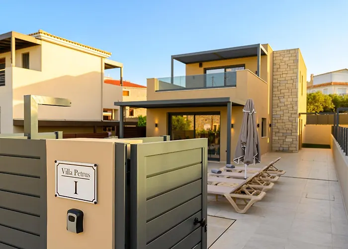 Petrus Luxury In Old - 3 Bedrooms & 3 Bathrooms וילה