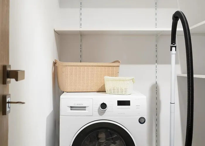 Petrus Luxury In Old - 3 Bedrooms & 3 Bathrooms הרסוניסוס