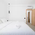 Petrus Luxury In Old - 3 Bedrooms & 3 Bathrooms