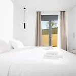Petrus Luxury In Old - 3 Bedrooms & 3 Bathrooms 헐소니소스